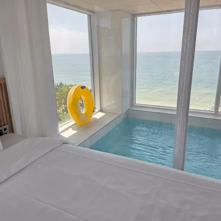 Boryeong(Daecheon) I-Ocean Pool Villa Hotel