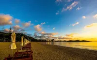 Echarm Hotel (Zhuhai Qinglü Road Riyuebei Grand Theatre) Hotels in Zhuhai
