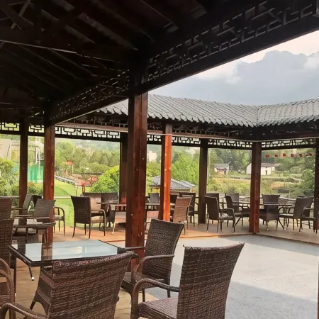 Qixingye Luxury Landscape Leisure Resort (Wugongshan Scenic Area Spot Cable Car Entrance)