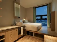 Hotel Anteroom Seoul Gangnam Hotels near Shoku