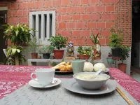Antique Courtyard B&B
