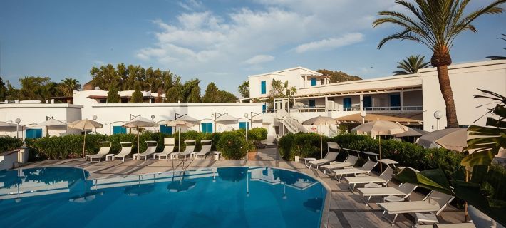 Les Sables Noirs & Spa Hotels in Lipari
