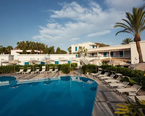 Les Sables Noirs & Spa Hotels in Lipari
