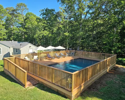 One Bedroom Hamptons Waterfront Cottage Hotels in Hampton Bays