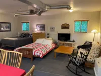 Odie's Cabin - A Northwoods Get Away