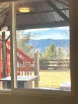 Mountain View Family Retreat. AC + Fire Pit + Fenced Yard + 3PM Check-IN