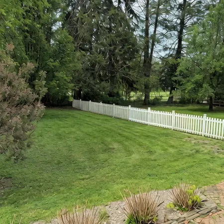 4-bedroom house in charming Buckhannon with AC, WiFi.