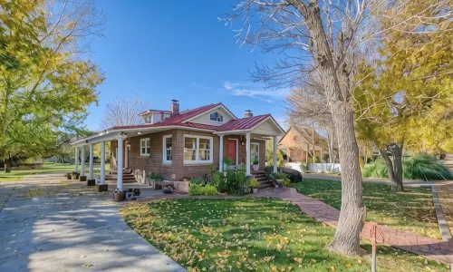 Spacious 3-Home Kanab Family & Business Retreat, Hot Tub • Sauna • Gym •Firepits
