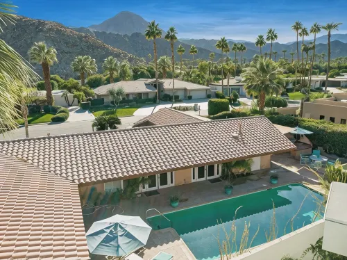 Vintage 1959 mid century modern, close to tennis and festivals - Wifi