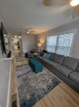 Pelican's Loft: Steps from the Beach Access