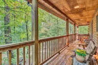 Secluded Mountain Cabin + Hottub