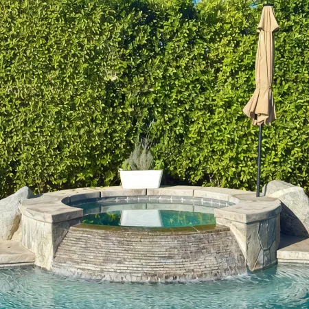 1/2acre Adult & Kid Playground-relax & have fun! Pool/spa-golf-tennis-shopping