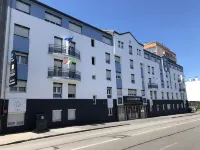 Logis Hotel Center Ξενοδοχεία στην πόλη Βρέστη