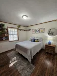 Charming 3-bedroom house with all the amenities located in the heart of Jackson