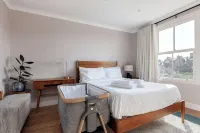 Beachfront Penthouse by the Old Course - Apartments