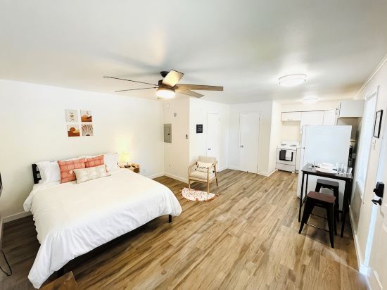 Private Cozy Studio Unit Near UAMS Little Rock