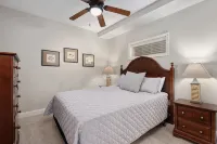 Oceanfront Ground Floor Condo with Pool, Gym and Game Room