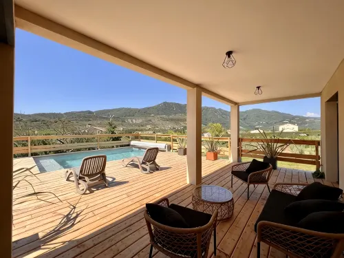 Beautiful!!! Villa Cerise south Ardèche Les Vans, private pool, superb view