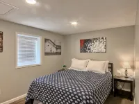 The Perfect Getaway *Sleeps  Pet Friendly  *Traverse City *Crystal Mountain Hotels in Interlochen