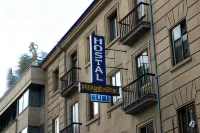Hostal Hispanico I Hotele w: 