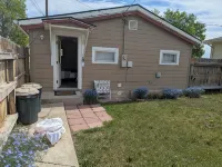 Charming 2-bedroom cottage in the great little town of Dillon with WiFi Hotels in Dillon