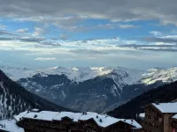 Belle Plagne, spacious, well-equipped accommodation at the foot of the slopes - Homestays