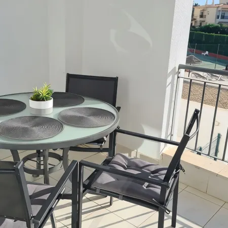Apartment for 2-4 People, Pool, near the Beach