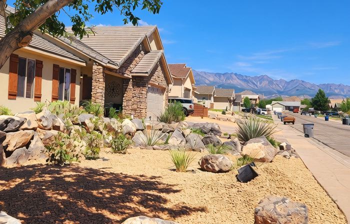 Zion Happy Retreat- Game Room, Sauna, & Workspace! Pet Friendly!