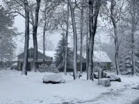 Locate on Hidden Valley Resort close to the ski slopes and Highland Golf Courses - 4-Star