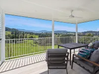 Breathtaking Hilltop Cabin 2 - A Home Away From Home 제링공 호텔