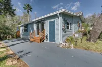 Cozy Cottage Near Disney  Pool, Hot Tub & Resort Amenities - Country Houses