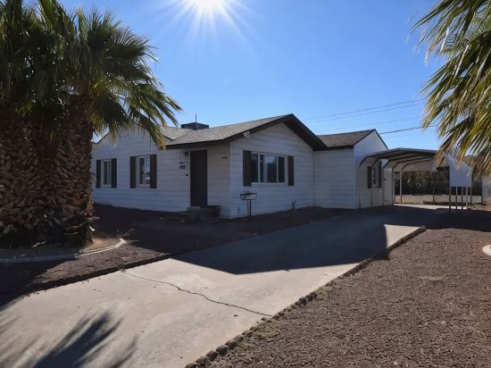 Newly Renovated Charming 3 bedroom Las Vegas Home