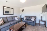 Temple Place #1, family friendly and convenient home located in town! Welcome!! - 3성급