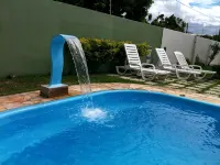 House with Ample Space for Accommodation, Leisure Area with Swimming Pool and Barbecue. - Private Pool