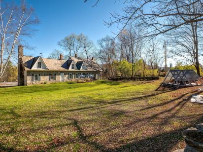 Beautiful Historic Country Estate – Modern Comfort in Okemo Valley