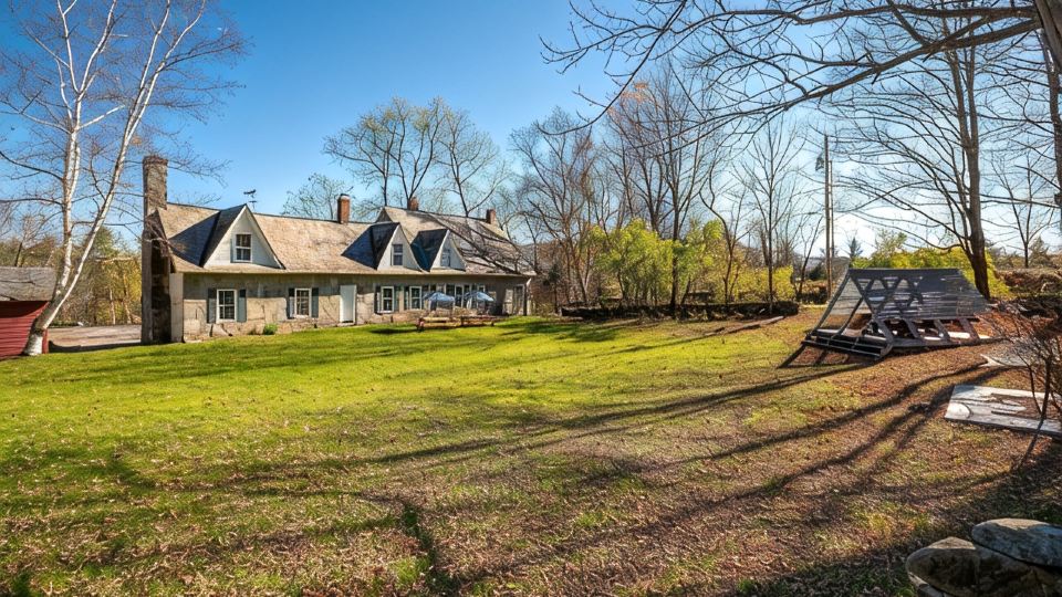 Beautiful Historic Country Estate – Modern Comfort in Okemo Valley