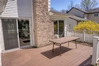 Luxurious, comfortable pool home in Buffalo, minutes from Niagara Falls - Boutique