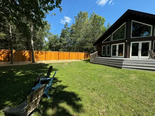 Tranquil, Cozy, Luxurious Family, Pet and Handicap Friendly Home in Luck, WI. - 4-Star