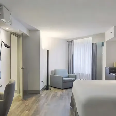 DoubleTree by Hilton Ottawa Downtown