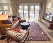 Walk to Beach/Town - Bright, New Modern Getaway