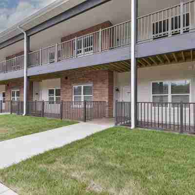 STUNNING 3-BEDROOM LUXURY CONDO/HEART OF BRANSON/INDOOR POOL/SPACIOUS/NO-STEPS! Hotel Exterior