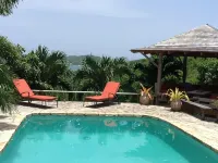 Romantic Tropical Hideaway - Birds & Bees Cottage - 3성급