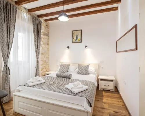 Stephane City Vibe Suites - Double Room Hotels in Trogir