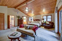 RestfulLodge - Lakefront/15 Acres/Private Dock/Private Disc Golf Course/Kayaks Hoteles en 