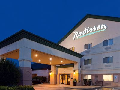 Radisson Hotel & Conference Center Rockford