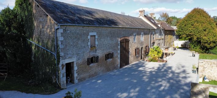 Au Fer à Cheval Hotels in Orne