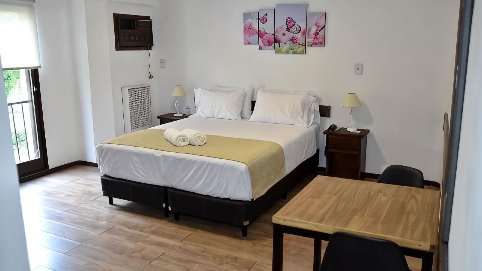 Emilia Hotel
