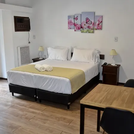 Emilia Hotel