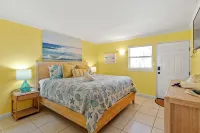 Vitamin Seaside: Open July 10th - 13th!