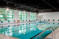 Castle Oaks House Hotel - Pools
